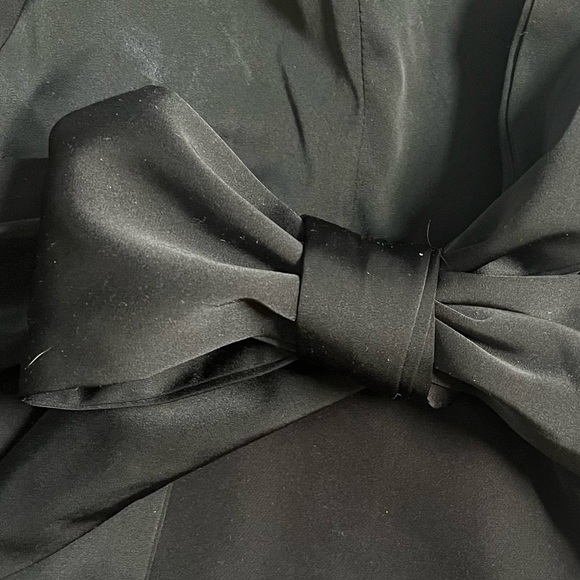 NBD / REVOLVE BLACK “MONSIEUR” ONE SLEEVE MINI DRESS WITH BOW SIZE XS - Picture 8 of 10